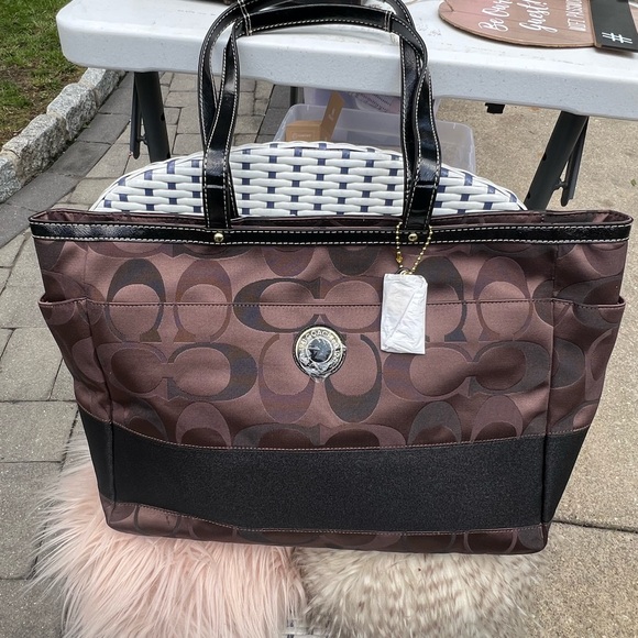 Coach Black and Brown Signature Tote - Picture 1 of 10